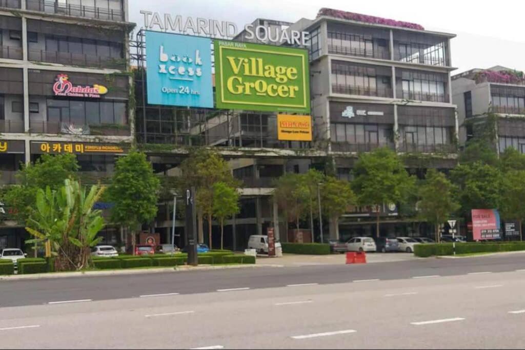 Luxury Stay-Tamarind Suite Cyber Cyberjaya Exterior foto